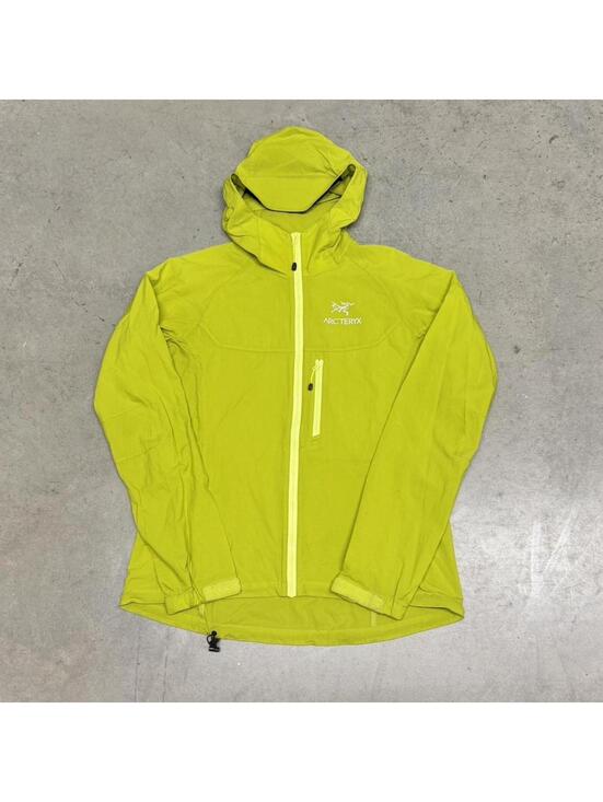 Arc'teryx Jackets & Blazers - Arc'teryx Squamish Hoody Women's Small Yellow Windbreaker Jacket Light Full Zip